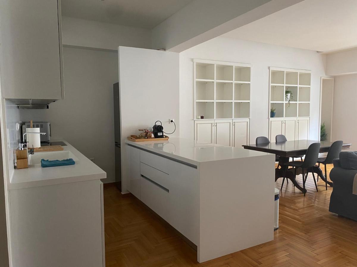 Apartment In Fancy Athenian Neighbourhood Extérieur photo